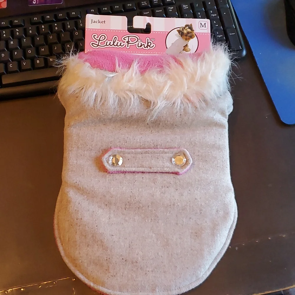 NEW Dog jacket size M NEW